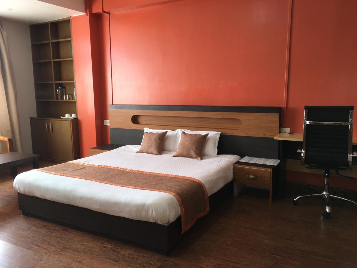Orange Homestay Шиллонг Экстерьер фото